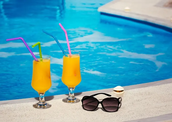 스텔리오스 플레이스 4*