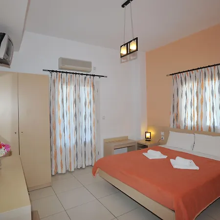 Aparthotel Stelios Place