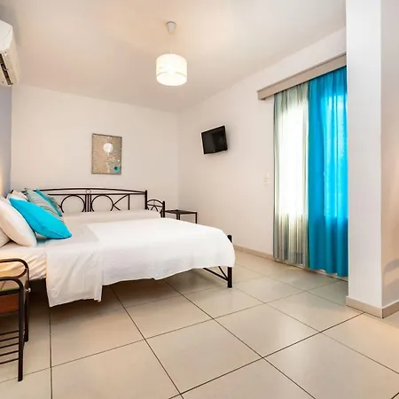 Stelios Place Apartahotel Perissa (Santorini)