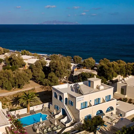 Stelios Place Aparthotel 4*