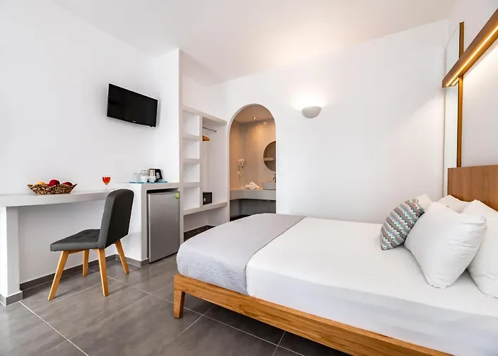 Апарт-отель Stelios Place