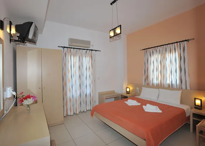 Апарт-отель Stelios Place