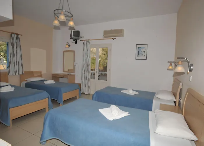 Stelios Place Апарт-отель Перисса