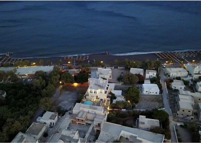 Stelios Place Перисса