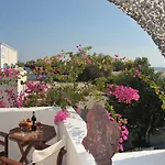 Stelios Place מלון דירות 4*