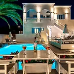 Stelios Place מלון דירות