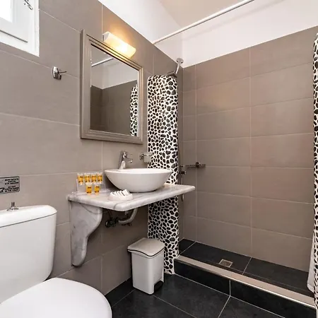 Stelios Place 3* Perissa (Santorini)