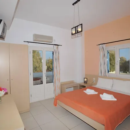 Апарт-отель Stelios Place 4*