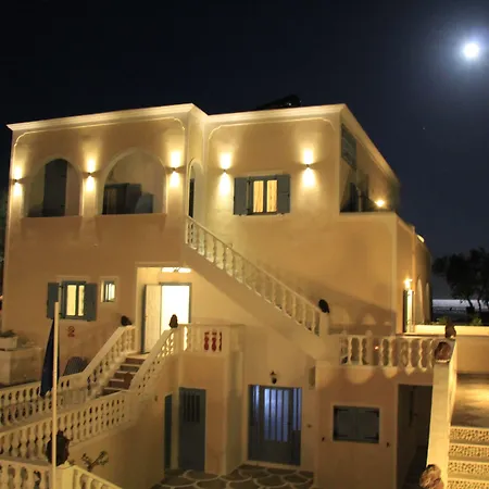 Stelios Place Hotel apartamentowy Perissa (Santorini)
