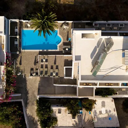 Hotel apartamentowy Stelios Place