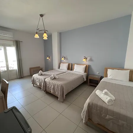 Lägenhetshotell Stelios Place 4*