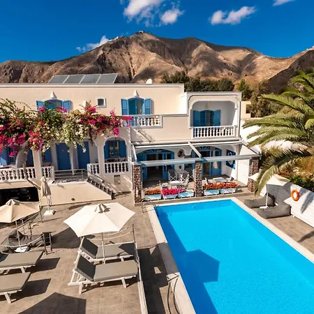 Stelios Place Perissa (Santorini)