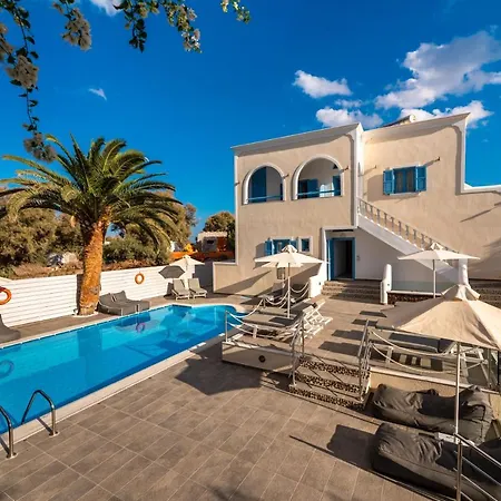 Apart-hotel Stelios Place 4*