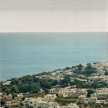 Stelios Place 4* Perissa (Santorini)